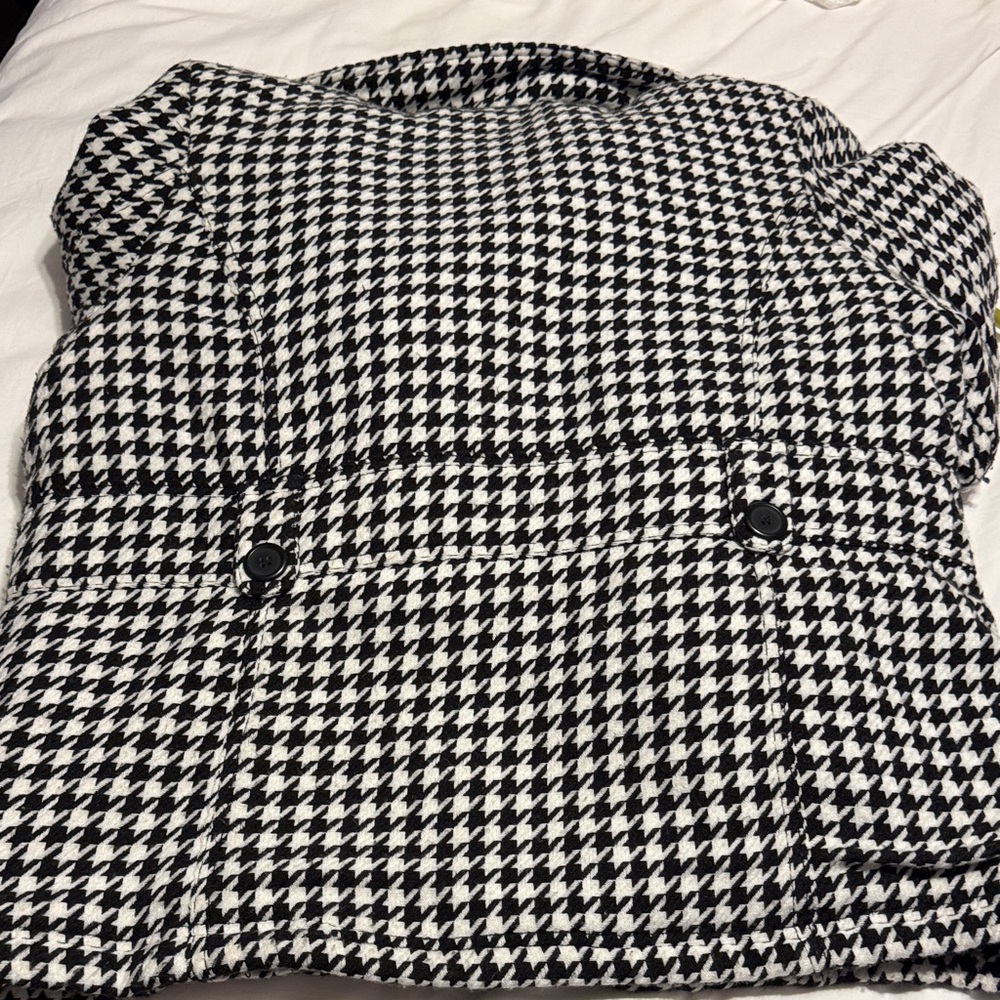 Stylish Black and White Pea Coat - Picture 10 of 11